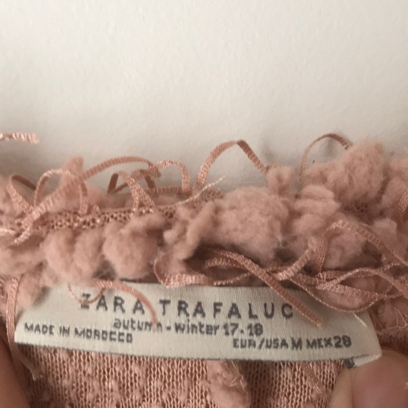 Sweater - Picture 4 of 4